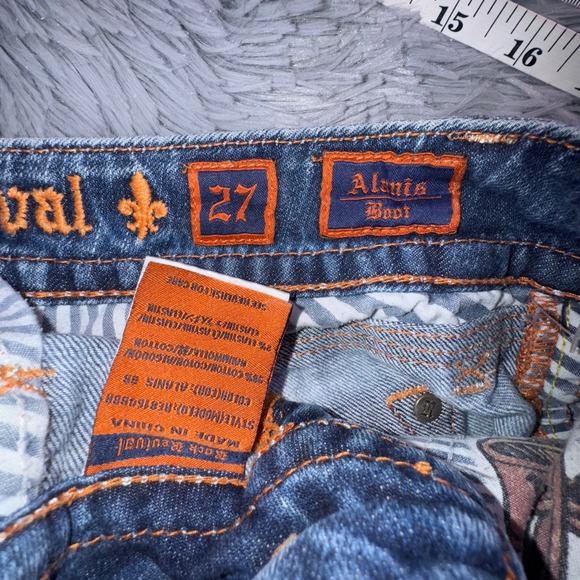 Rock Revival Jean Shorts Women's 27 Distressed Frayed Acid Wash‎ Cut Off Jorts - Picture 8 of 11